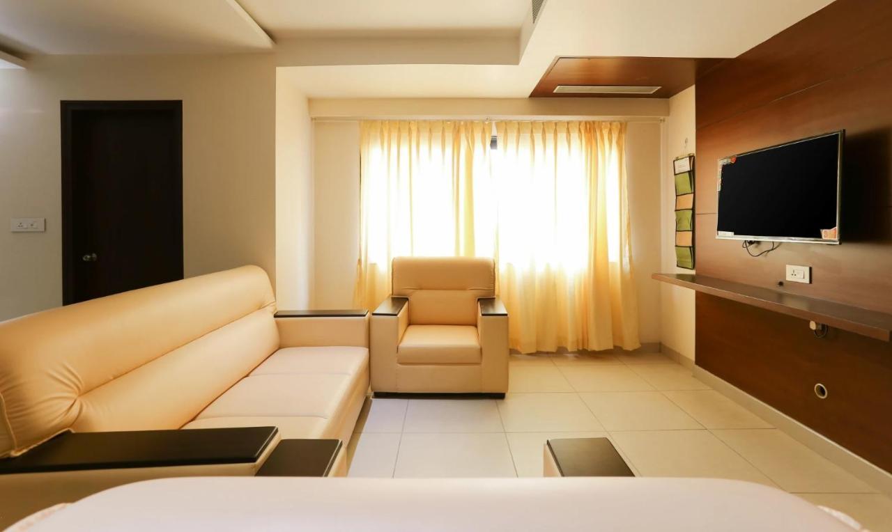 Venkys Stay Inn Udupi Exterior photo